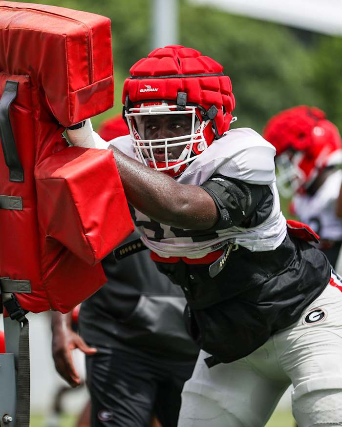 94303128-E099-46AB-BCC7-30978893624E